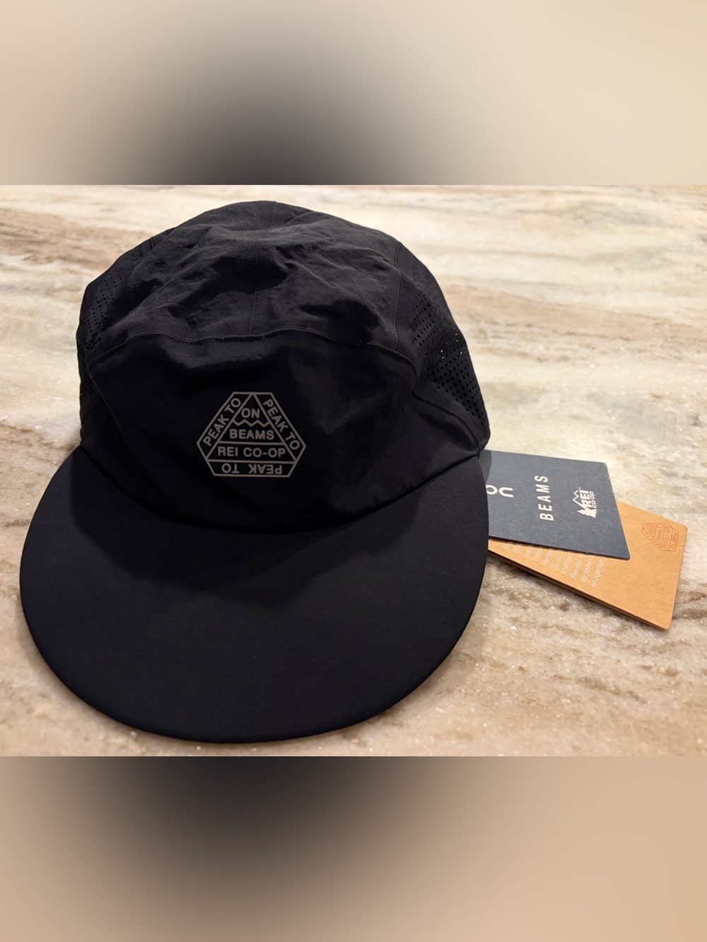 NWT On Cloud Black 5 Panel Hiking Performance Cap Hat x BEAMS x REI Co-Op